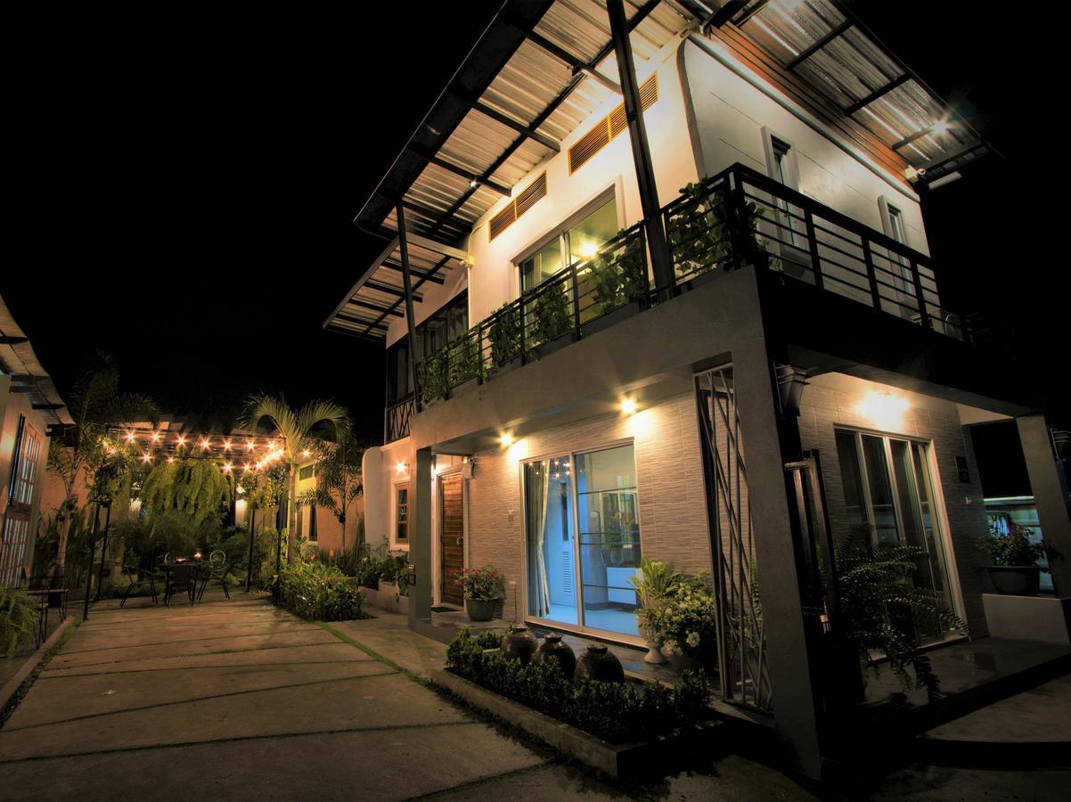Casa Malee Hotel Chiang Mai Luaran gambar